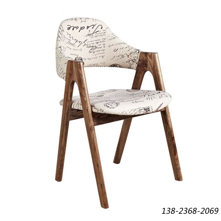 咖啡厅扶手椅，复古实木椅子，A字餐椅定制